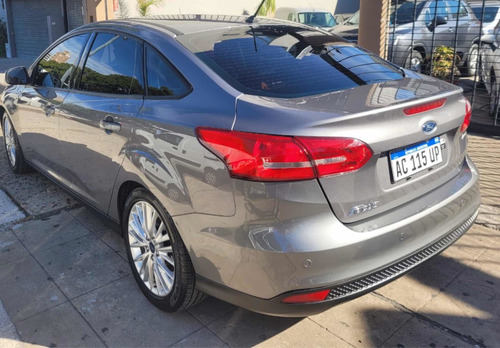 Imagen 6 de 10 de Ford Focus Iii 2.0 Se Plus Mt Anticipo 2900000 Y Ctas/ Pto