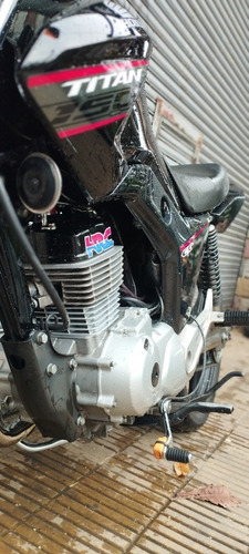 Imagen 8 de 17 de Honda Cg Titan 150 New