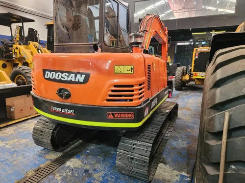 Excavadora Doosan Dh55 V