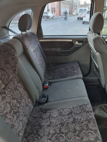 Imagen 10 de 10 de Chevrolet Meriva 2004 1.8 Gls