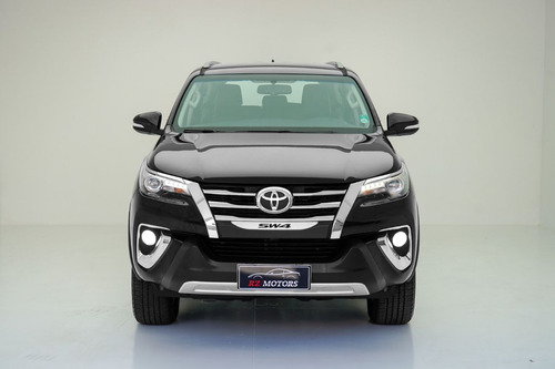 Toyota Hilux SW4 Hilux SW4 SRX 4x4 2.8 TDI 16V Dies. Aut.