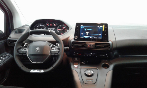 Imagen 13 de 14 de Peugeot Nueva Rifter Gt 5p 1.2 Puretech 130hp Aut 8vel 2022