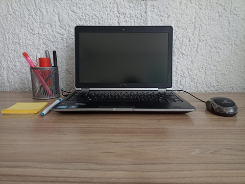 Laptop Dell Latitude E6230 Intel Core I7 Ram 8 Gb Detalles!! Gris Oscuro (Reacondicionado)