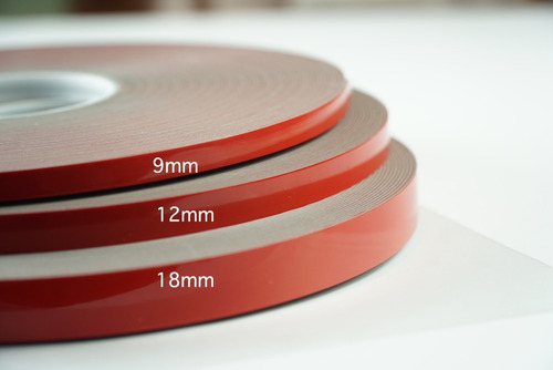 Imagen 3 de 6 de Adhesivo Acrilico Doble Cara De 12mmx33mts