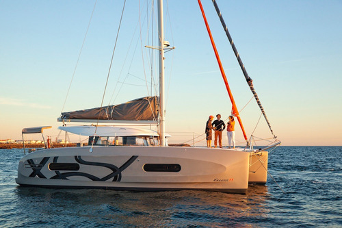 Catamaran Excess 11