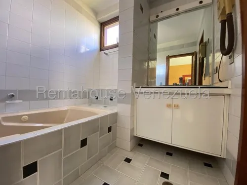 Se Vende Casa En Cerro Verde