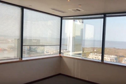 Imagen 4 de 17 de Oficina En Catalinas | Impecable Estado
