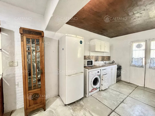 Venta Casa 5 Dormitorios. Montoya, La Barra.