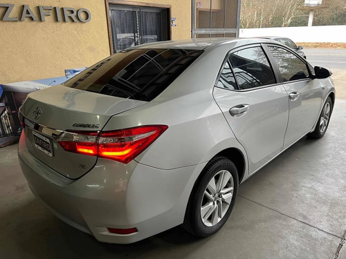 Imagen 7 de 9 de Toyota Corolla 1.8 Xei Mt 140cv