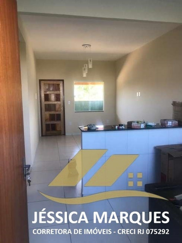 Imagem 3 de 5 de 33-4 Casa De 2 Quartos E Área Gourmet Em Unamar - Cabo Frio