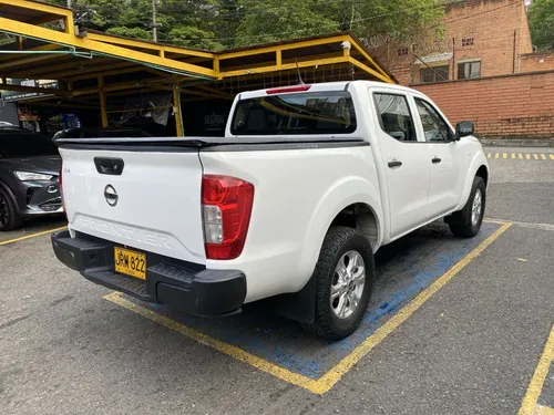 Nissan Frontier 2.5 4X2 Mt