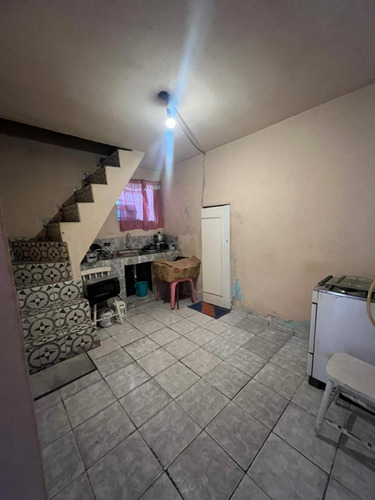 Vende-se Casa: Sala, Cozinha, 2 Quartos + Lavanderia R$ 80 Mil - Aceito Carro