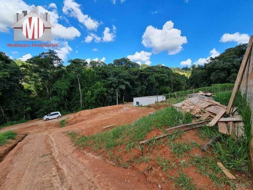 Linda Chácara Com 3 Dormitórios, Piscina, Jardim, Bairro Estruturado, À Venda, 1120 M² Por R$ 490.000 - Rural - Socorro/sp - Ch0914