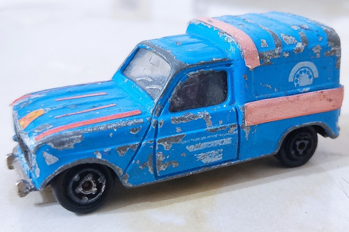 Majorette Renault 4 L 1/55 (fabricación Francesa)