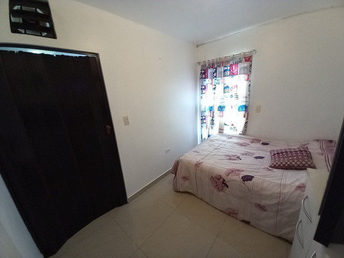 Imagen 7 de 12 de Hermoso Apartamento Con Vista A La Ciudad
