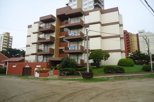 Imagen 2 de 13 de Depto Ubicado En Zona Norte Frente Al Bosque Fundacional 3 Ambientes 2º Piso