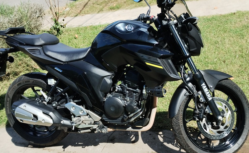Moto Yamaha Fz25 2019