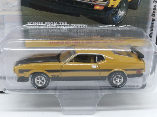 Auto World Hemmings 1971 Ford Mustang Boss 351 1:64
