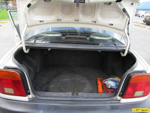 Chevrolet Esteem 1300