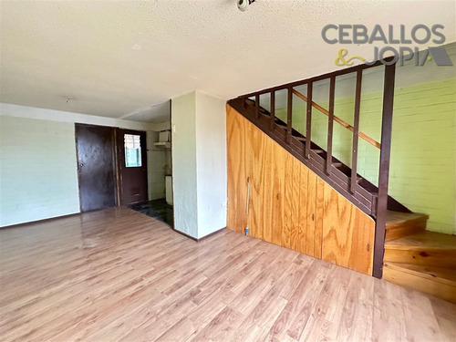 Casa En Venta De 3 Dorm. En Quilpué