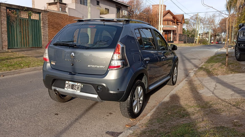 Renault Sandero Stepway 1.6 Privilege Nav 105cv