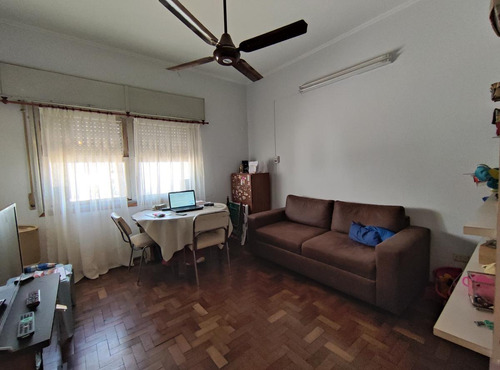 Imagen 4 de 21 de Casa De Tres Dormitorios C/parrilla Pileta Terraza Balcón - Zuviria 5867