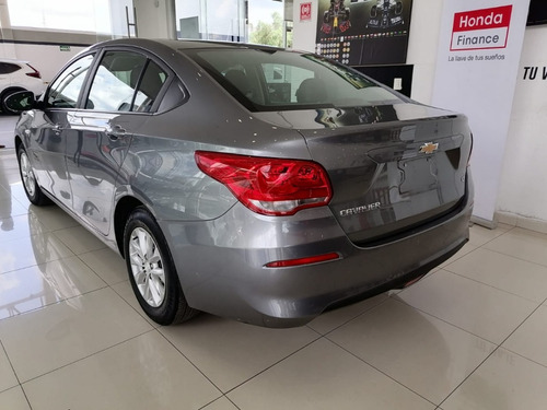 Imagen 6 de 15 de Chevrolet Cavalier Lt 2020