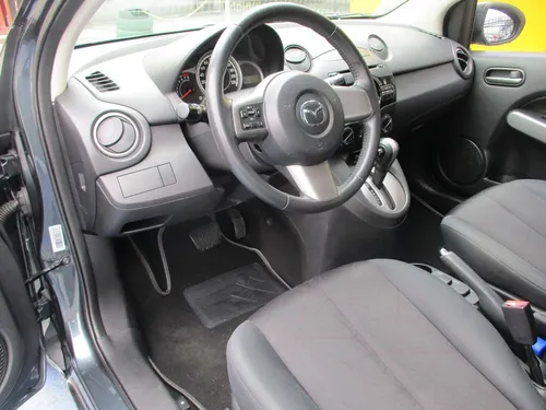 Mazda 2 1500cc At Aa