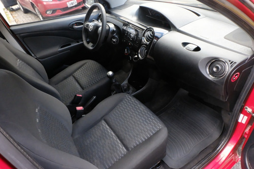 Toyota Etios Xls
