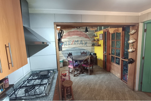 Hogar Espacioso En La Florida: ¡tu Refugio Ideal!