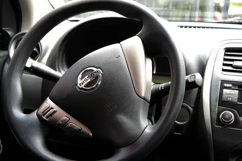 Nissan March 1.6 Active