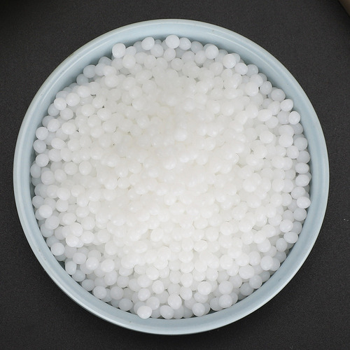 Pellets Termoplásticos El Material Plástico Moldeable Se Abl