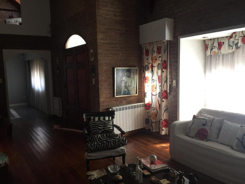 Imagen 22 de 30 de Casa En Venta, Hipólito Yrigoyen 770, Belén De Escobar