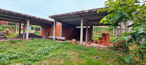 Lote Con Proyecto Para 2 Deptos Y 107m2 Construidos Actualmente. Asfalto Todos Los Servicios