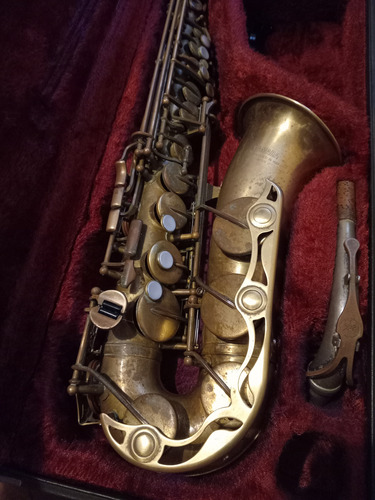 Sax Alto Yamaha - Yas 25 - Made In Japan - Latão