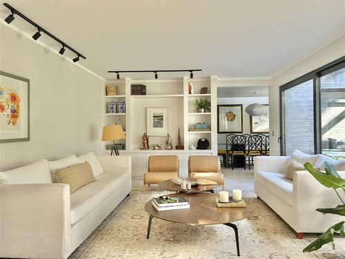 En Condominio: Bernardo Larrain - Av. La Dehesa