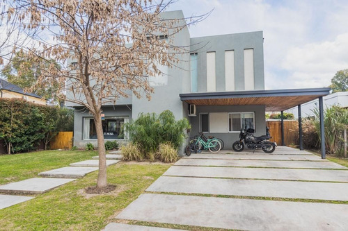 Casa  En Venta En La Comarca, General Pacheco, Tigre