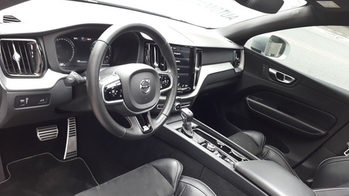 Volvo Xc60 2018 2.0 T5 R-design Drive-e 5p