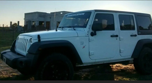 Imagen 5 de 17 de Jeep Wrangler Unlimited 3.8 V6