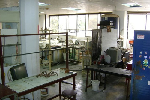 Imagen 10 de 12 de Local Industrial En Venta
