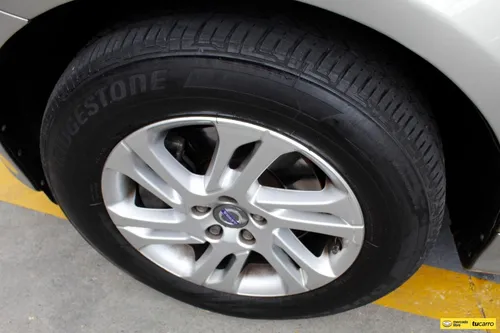 Volvo XC60 2.5 T5 Awd At