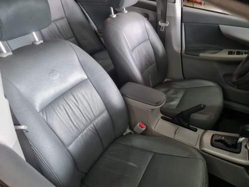 Toyota Corolla 1.8 16v Xli Flex Aut. 4p