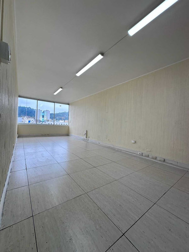 Box O Oficinas Frente Plaza Concepcion (99101)