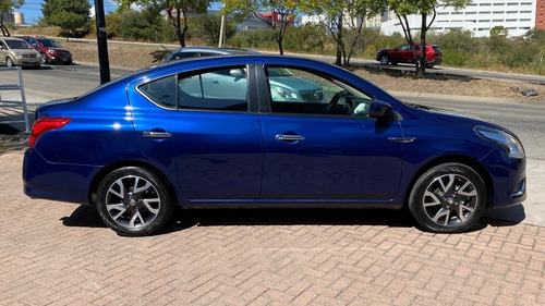 Imagen 4 de 14 de Nissan Versa