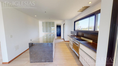 Imagen 5 de 30 de Casa A La Laguna En Alquiler - Barrio Las Acacias, Puertos Del Lago