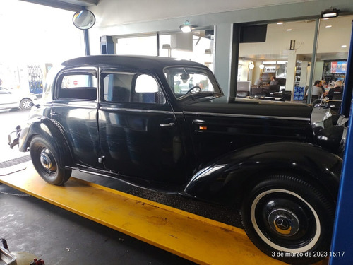 Imagen 10 de 24 de Mercedes Benz 170 Sd Hormiga Negra