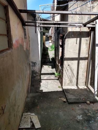 Imagem 9 de 15 de Casa Para Venda Em Rio De Janeiro, Ramos, 1 Dormitório, 1 Banheiro - Cas1q957_1-1961506