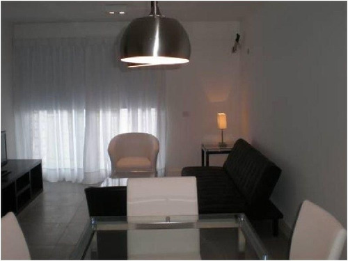 Apartamento En Alquiler Por Temporada De 2 Dormitorios En Playa Brava