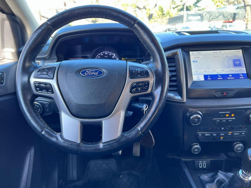 Ford Ranger XLT 3.2 MT 4x4