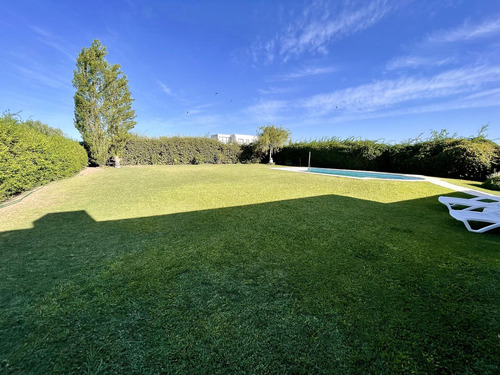 Venta Casa San Sebastian - Area 12 Ddb